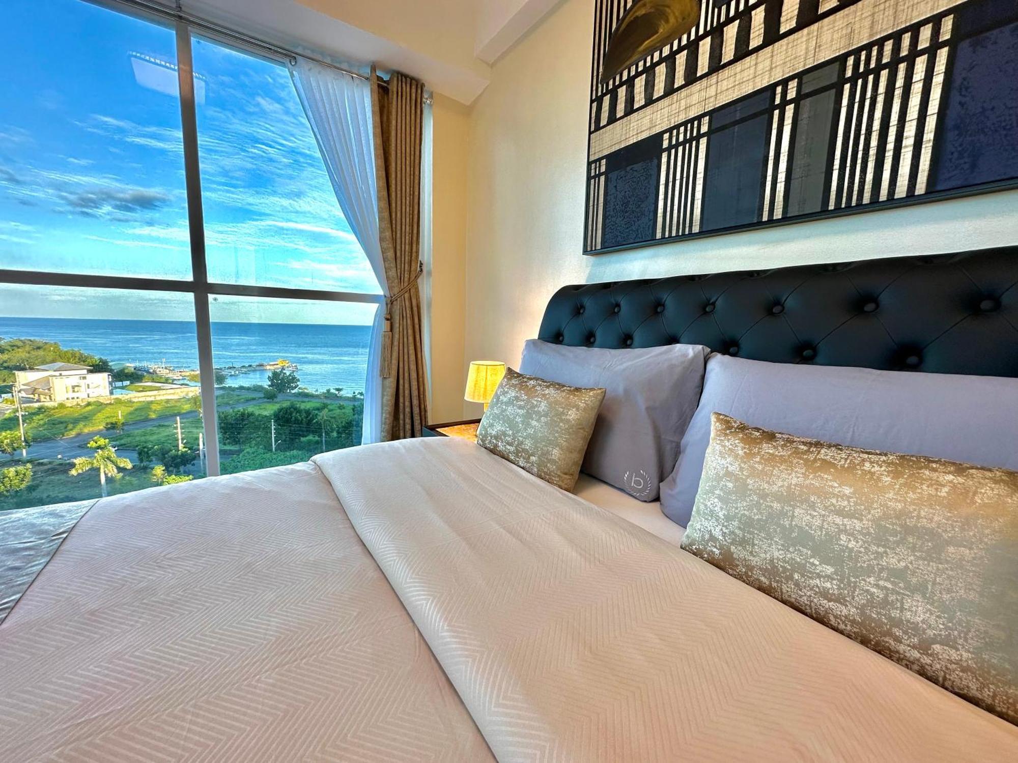 Oceanview Deluxe 1Br Suite La Mirada Lapu-Lapu City Exterior photo